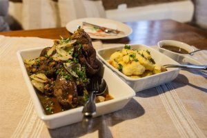 Restaurace a penzion U Sapíků