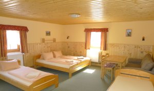 POMEZNÍ BOUDA