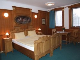 Hotel V nebi