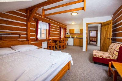 Horský hotel  Štumpovka a horská bouda Dvoračky