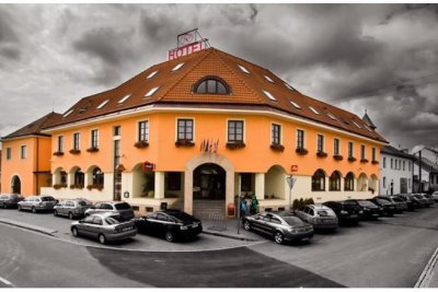 Hotel N