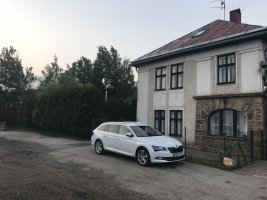 Ubytování Hostinné - levné krátkodobé i dlouhodobé