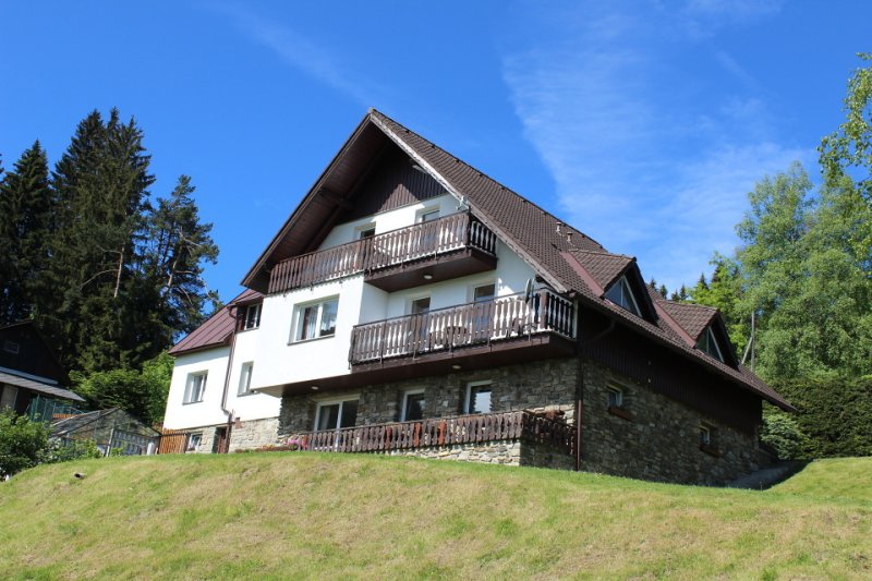 APARTMÁNY U RYPLŮ