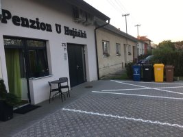 Penzion U Hujňáků