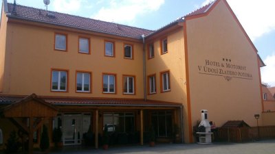 Hotel & Motorest V Údolí Zlatého potoka