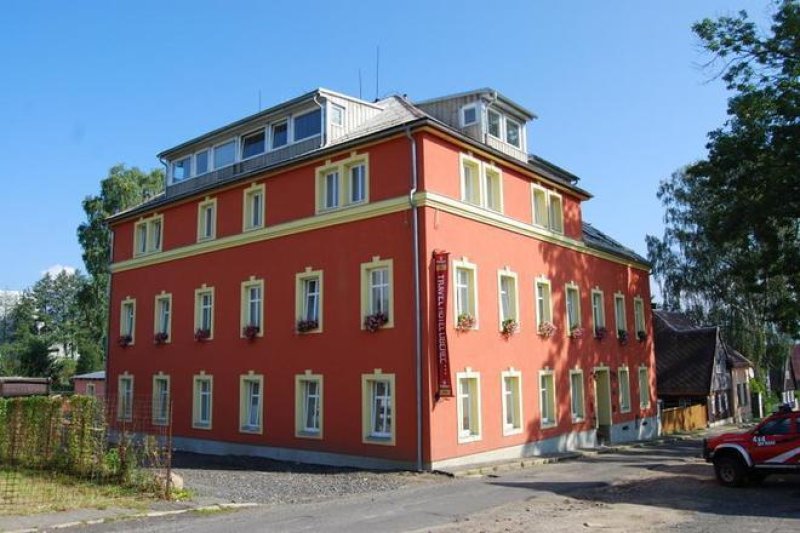 Pytloun Wellness Travel Hotel