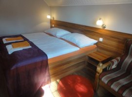 Hotel Bor