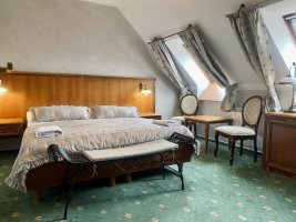 Hotel Octárna