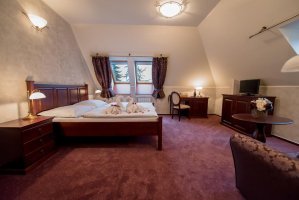  Hotel Octárna