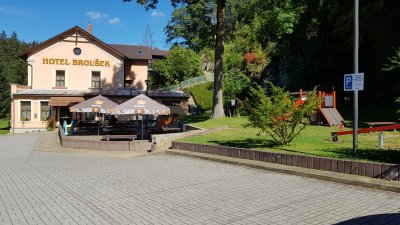 Hotel Broušek