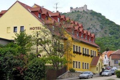 Hotel IRIS