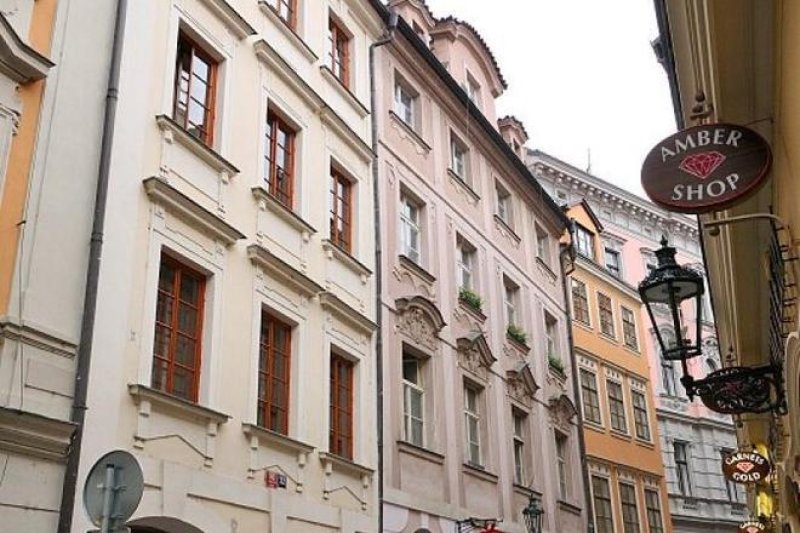 Karlova Apartments