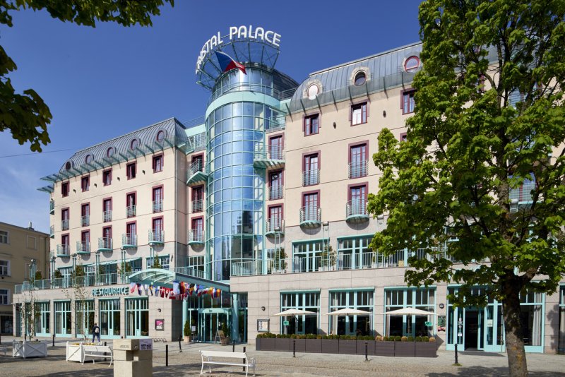 HOTEL CRISTAL PALACE