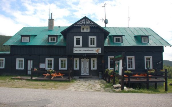 Penzion Sokolí boudy