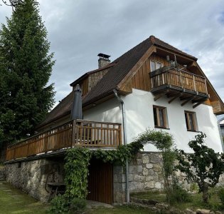 Chalupa k pronájmu - Hrdoňov