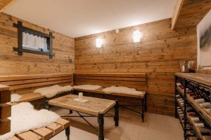 Chaloupka na stráni