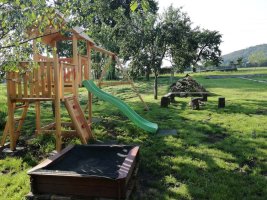 Pod Hukvaldskou oborou