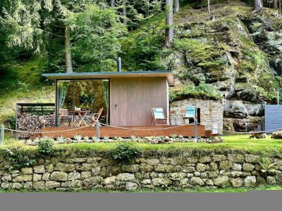 POD JEZEVČÍ SKÁLOU