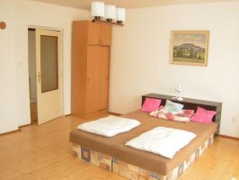 Andel Apartments