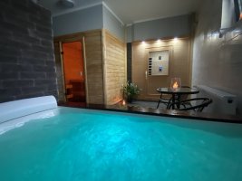 Hotel Zámeček pod Hradem