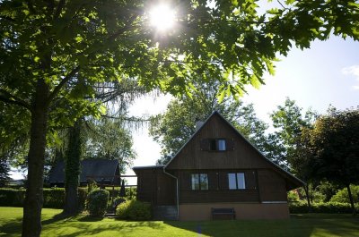 Chaty Bára, Anna a Hana