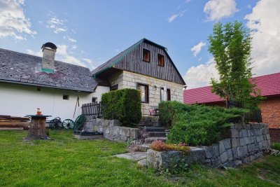 Ubytování Újezd pod Troskami - Hrdoňovice