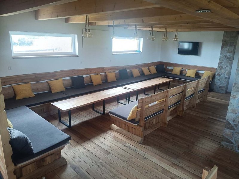 Dejvůf párty sklep