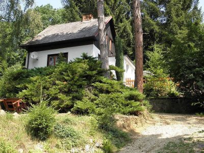 Chata Pod Břesteckou skalou