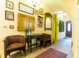 Hotel Leonardo