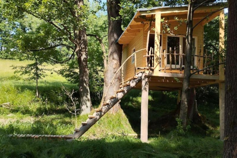 TREEHOUSE Lea
