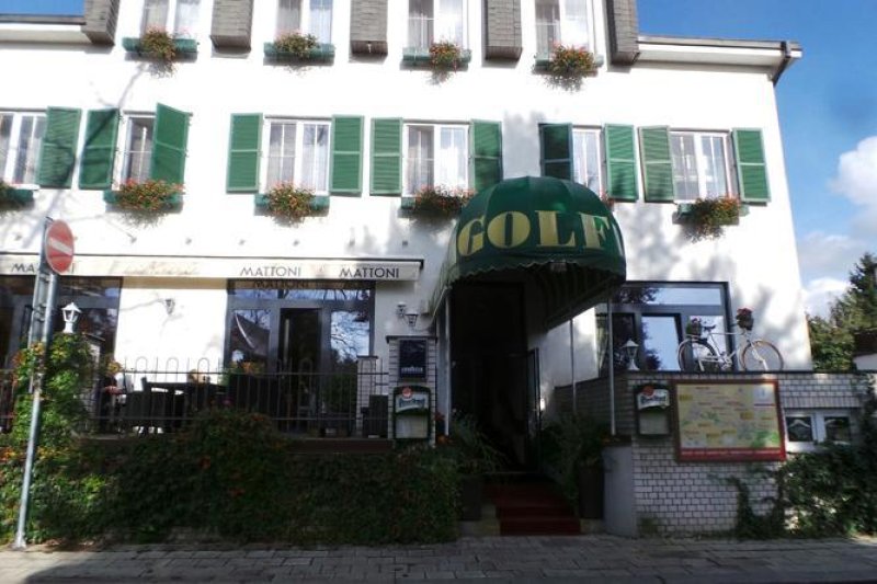 Hotel GOLFI