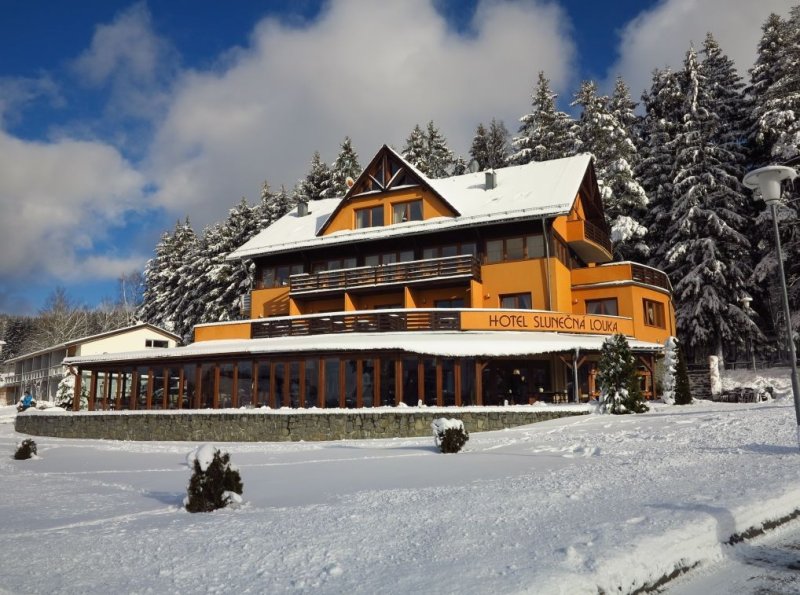 Rodinný hotel SLUNEČNÁ LOUKA