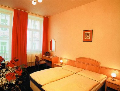 Hotel Flora