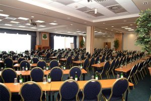 DAROVANSKÝ DVŮR RESORT