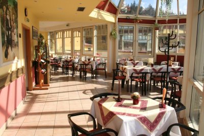 Hotel Flora