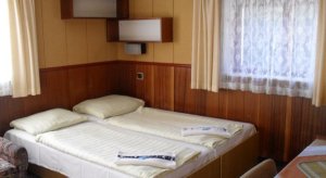Hotel Diana