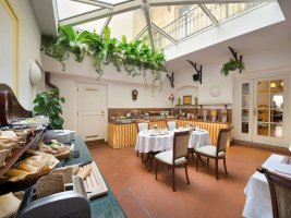 Hotel Constans