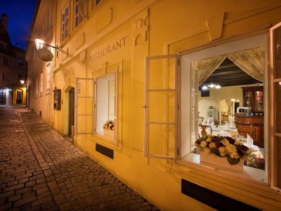 Hotel Constans