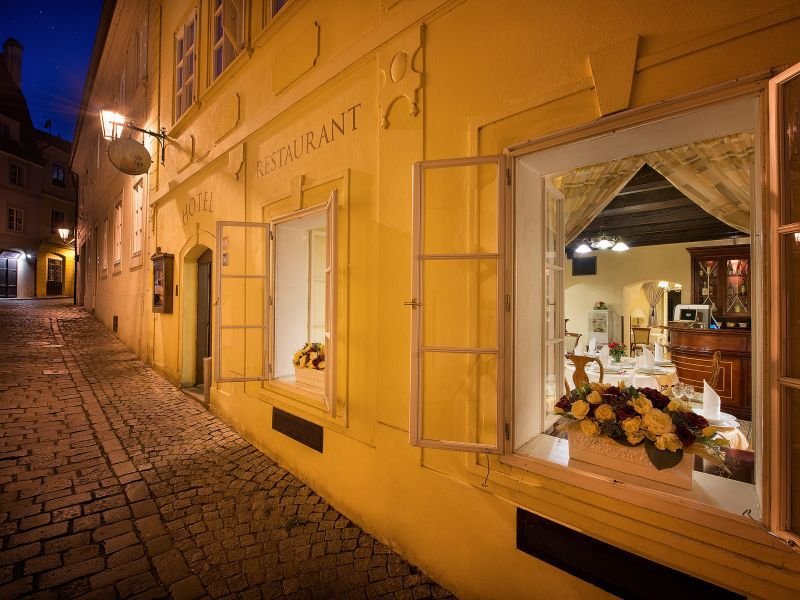 Hotel Constans