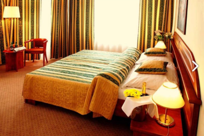 Hotel U divadla