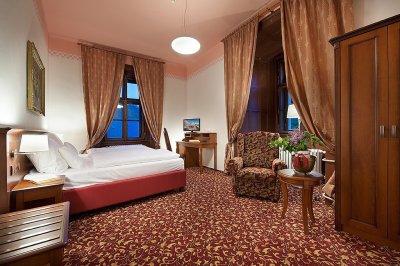 EA Zámecký hotel Hrubá Skála