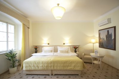 Hotel Metamorphis