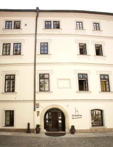 Hotel Metamorphis