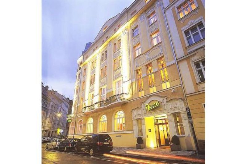 ARCOTEL Teatrino