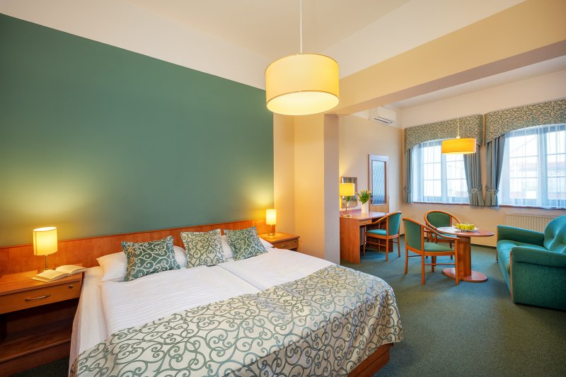 Penzion, wellness a restaurace Bílý jednorožec Třeboň