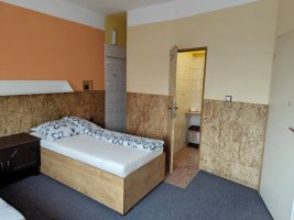 Hotel - Pizzeria Rozmarýn