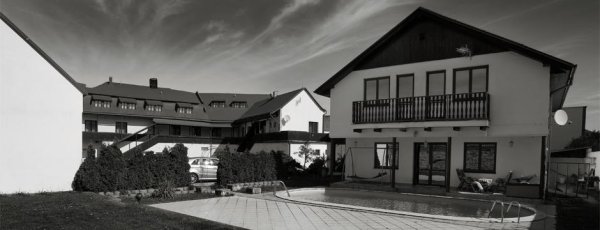 Hotel Brandýský dvůr