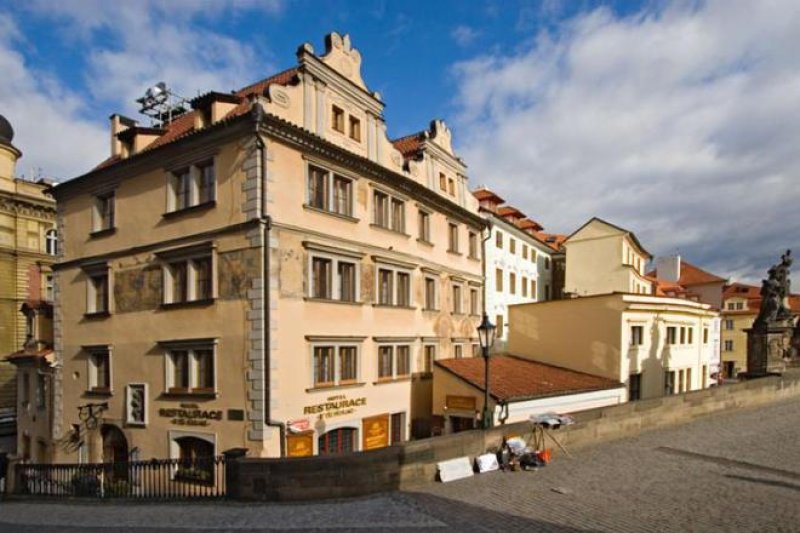 Hotel U 3 PŠTROSŮ
