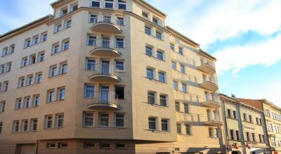 Amadeus hotel