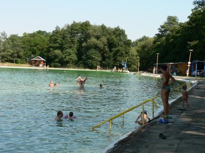 Kemp a koupaliště Vémyslice